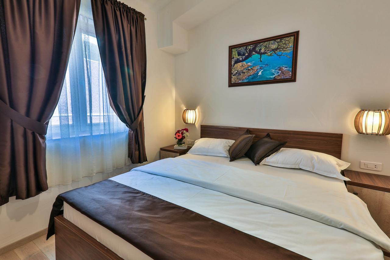 Sunny Villa Jasmine Sveti Stefan Dış mekan fotoğraf