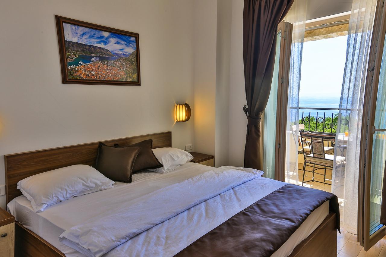 Sunny Villa Jasmine Sveti Stefan Dış mekan fotoğraf