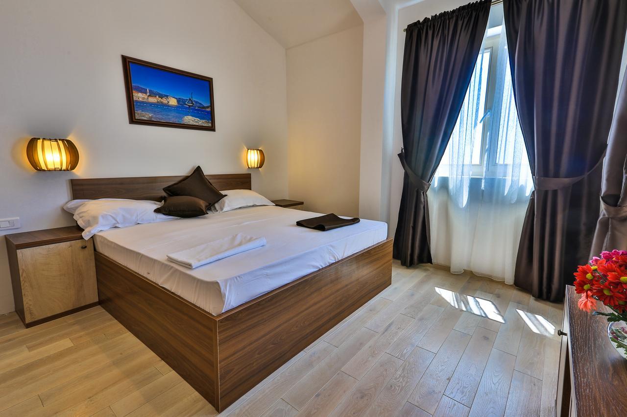 Sunny Villa Jasmine Sveti Stefan Dış mekan fotoğraf
