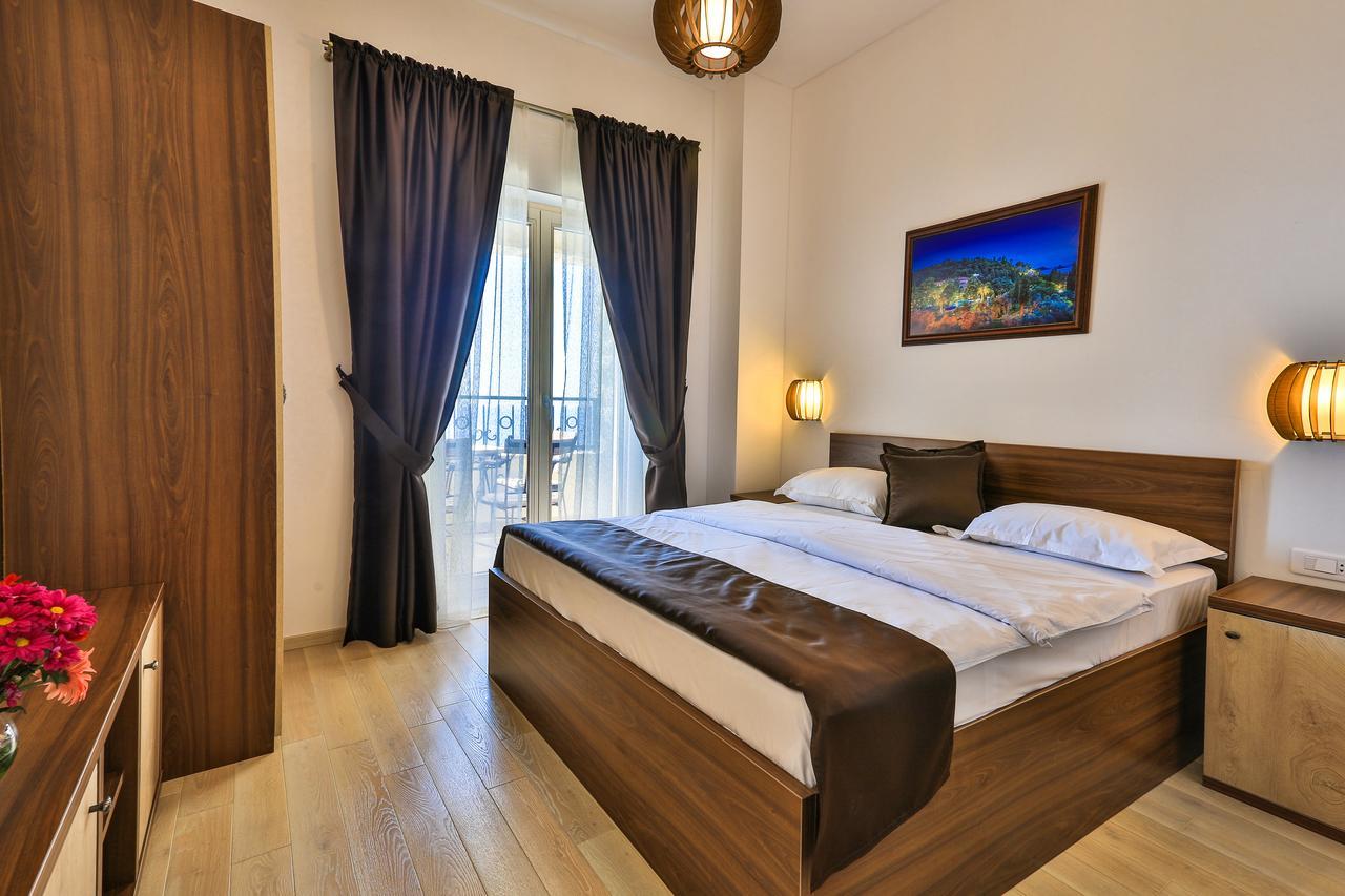 Sunny Villa Jasmine Sveti Stefan Dış mekan fotoğraf