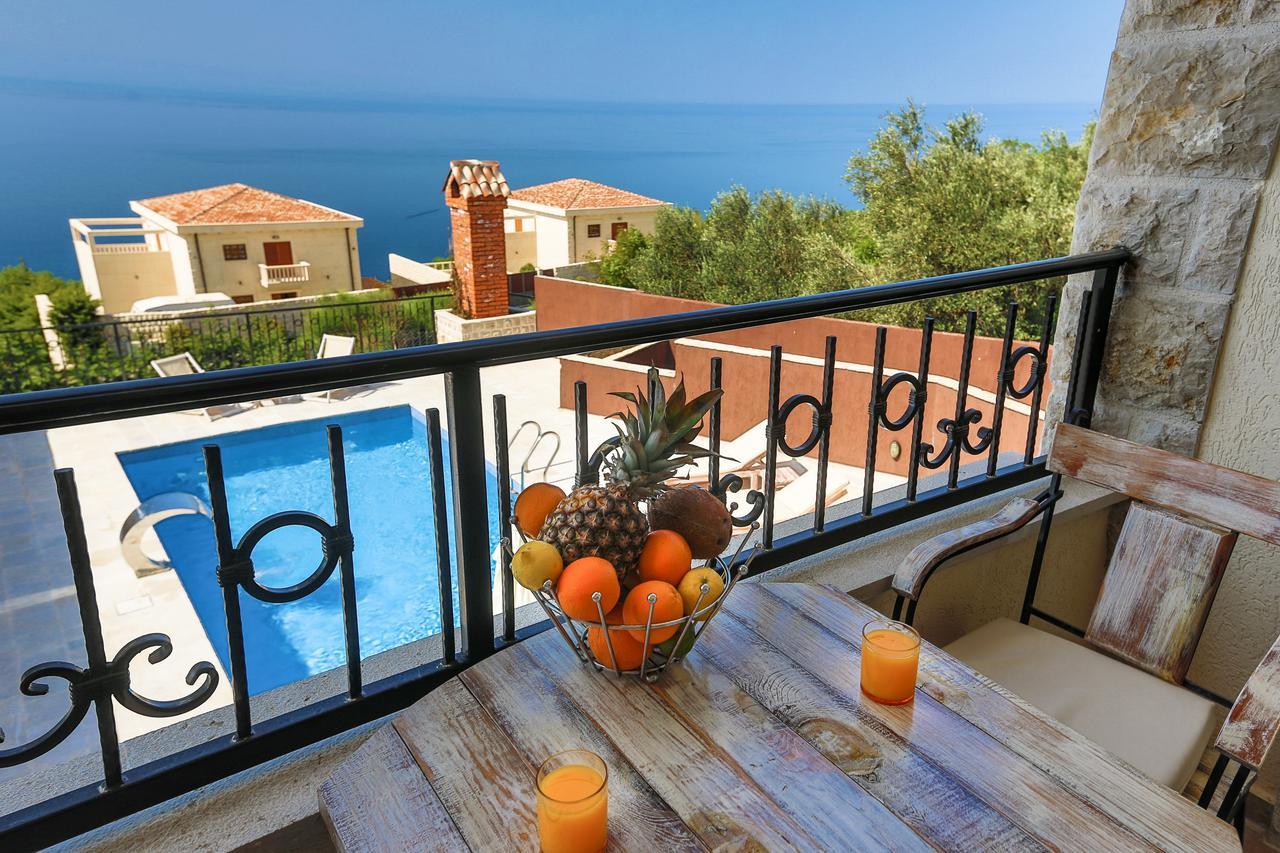 Sunny Villa Jasmine Sveti Stefan Dış mekan fotoğraf