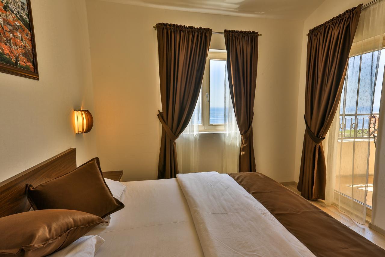 Sunny Villa Jasmine Sveti Stefan Dış mekan fotoğraf
