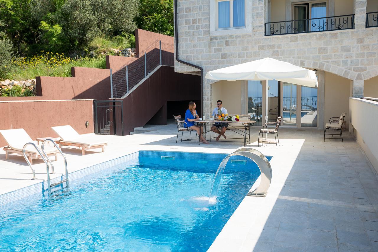 Sunny Villa Jasmine Sveti Stefan Dış mekan fotoğraf